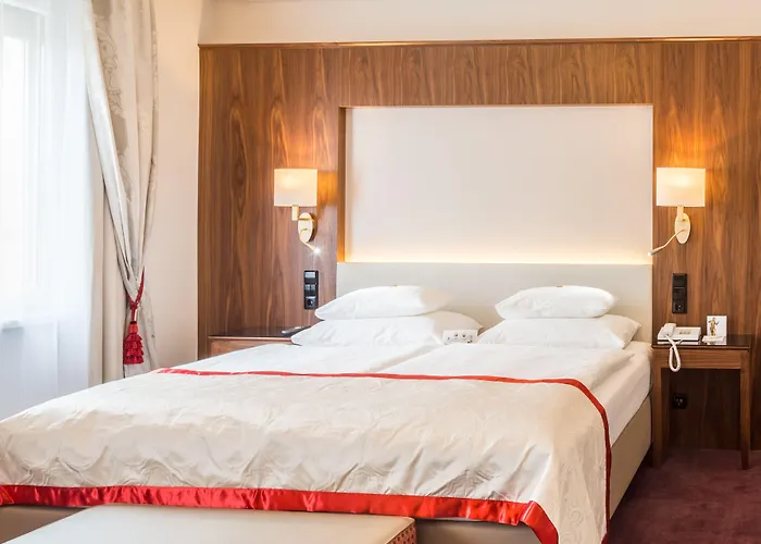 Hotel Stefanie - Vienna's Oldest 4*